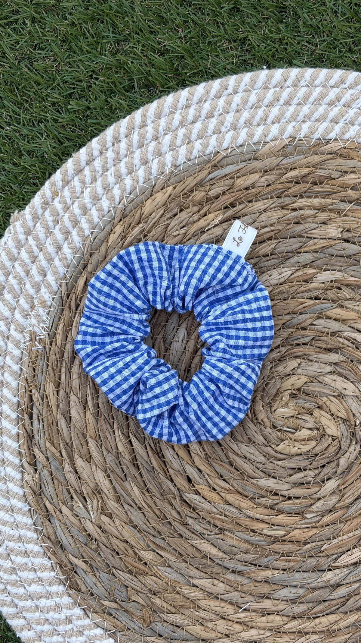 Chouchou vichy vichy bleu petits carreaux, cousu main en France par Le fil de Jade