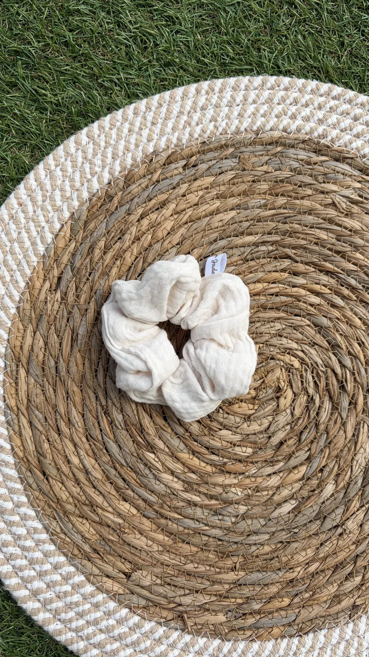 Chouchou gaze de coton blanc, cousu main en France par Le fil de Jade