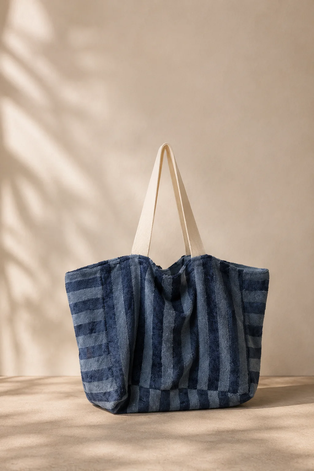 Sac de plage éponge bleu, cousu main en France par Le fil de Jade